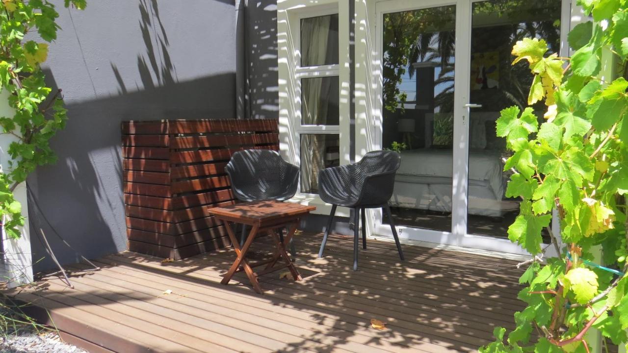 Bloemenzee Boutique B&B Gordons Bay Exterior photo